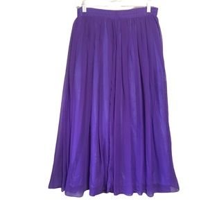 Vtg Full gathered  layered Easter skirt Elastic Waist 26-32” The Very Thing